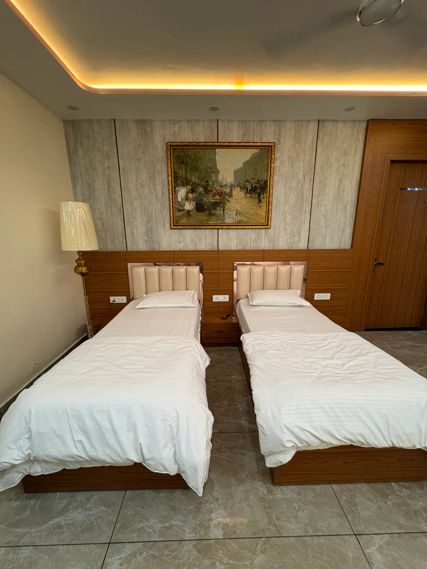 Room Photo